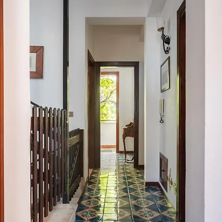 Apartment Le Casette All'addaura By Domus Sicily *