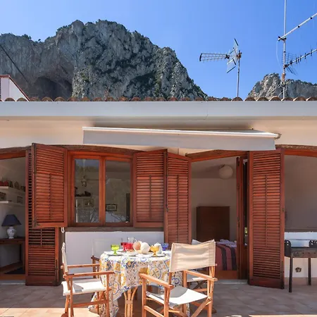 Apartment Le Casette All'addaura By Domus Sicily