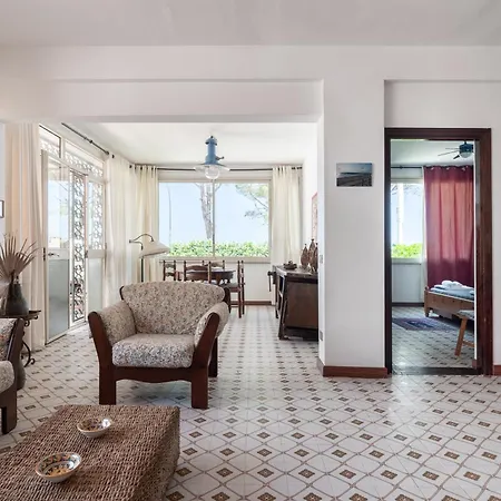 Apartment Le Casette All'addaura By Domus Sicily *