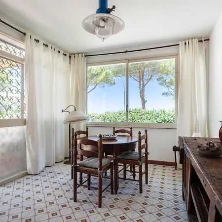 Apartment Le Casette All'addaura By Domus Sicily Mondello