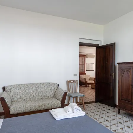 Le Casette All'addaura By Domus Sicily *