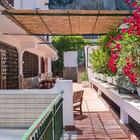 Apartment Le Casette All'addaura By Domus Sicily *